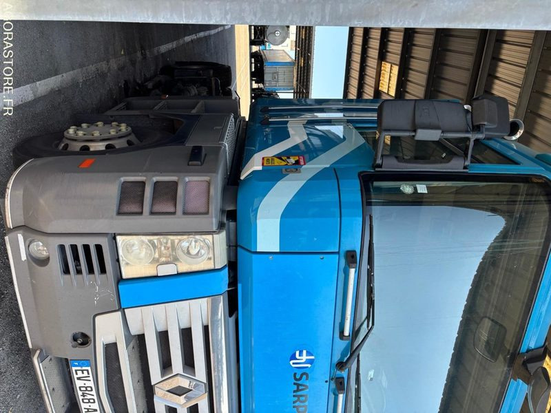 TRACTEUR RENAULT MAGNUM 2007 PAV HUWER EV848AQ (VENTE UNIQUEMENT EXPORT) - Trekker: afbeelding 1 TRACTEUR RENAULT MAGNUM 2007 PAV HUWER EV848AQ (VENTE UNIQUEMENT EXPORT) - Trekker: afbeelding 1