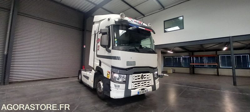 Tracteur RENAULT T530 - 2017 - 508161 kms (41931) - Trekker: afbeelding 2 Tracteur RENAULT T530 - 2017 - 508161 kms (41931) - Trekker: afbeelding 2