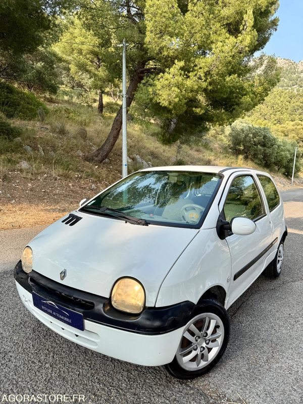 Twingo 1.2 Expression - 2003 - Personenwagen: afbeelding 1 Twingo 1.2 Expression - 2003 - Personenwagen: afbeelding 1
