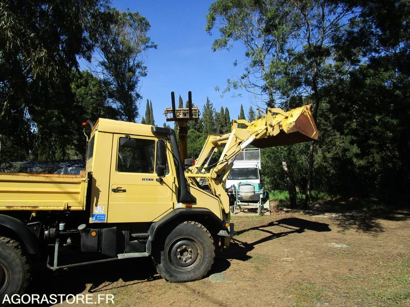 Unimog U140 - 1994 - 115 000km - TRES BON ETAT - Graaflaadmachine: afbeelding 2 Unimog U140 - 1994 - 115 000km - TRES BON ETAT - Graaflaadmachine: afbeelding 2