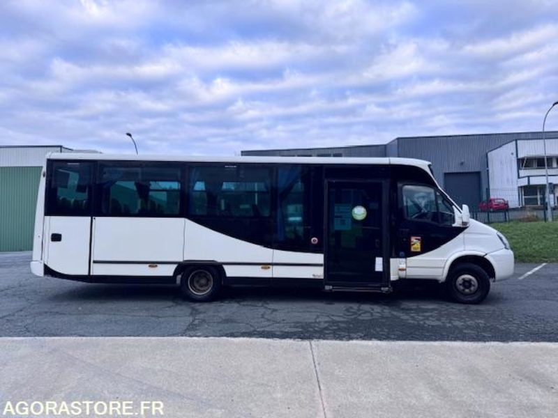 VEHIXEL - APTINEO - 2011 / 351000 KM - BX623BA (11911) - Minibus, Personenvervoer: afbeelding 2 VEHIXEL - APTINEO - 2011 / 351000 KM - BX623BA (11911) - Minibus, Personenvervoer: afbeelding 2