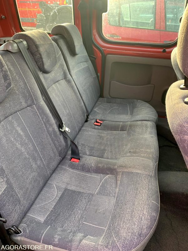 VLR RENAULT KANGOO1 8531XQ76 - Kleine bestelwagen: afbeelding 5 VLR RENAULT KANGOO1 8531XQ76 - Kleine bestelwagen: afbeelding 5