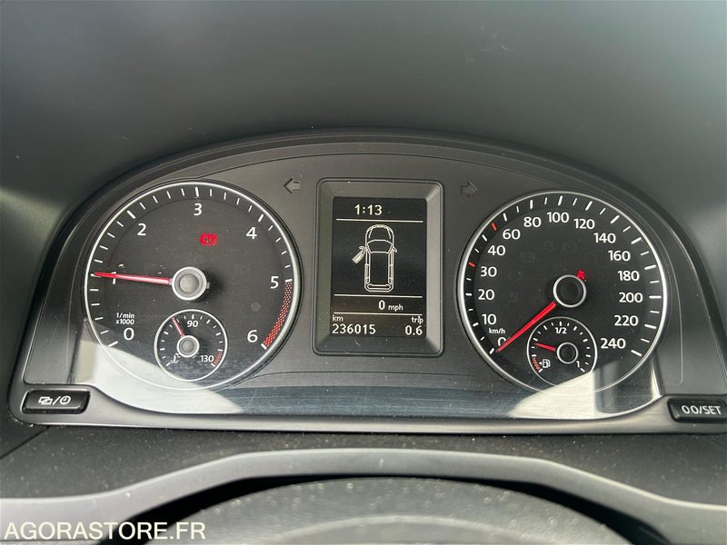 VOLKSWAGEN CADDY MAXI - EG903FN - 2016 - Kilométrage 236.100 km - Kleine bestelwagen: afbeelding 4 VOLKSWAGEN CADDY MAXI - EG903FN - 2016 - Kilométrage 236.100 km - Kleine bestelwagen: afbeelding 4