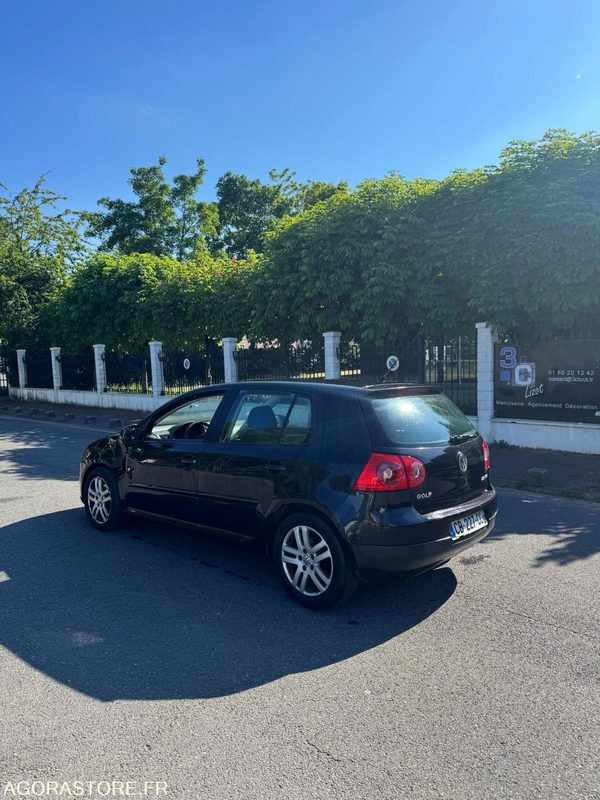 VOLKSWAGEN GOLF V 2.0 140 TDI - 210 000 KM - 2007 - Personenwagen: afbeelding 2 VOLKSWAGEN GOLF V 2.0 140 TDI - 210 000 KM - 2007 - Personenwagen: afbeelding 2