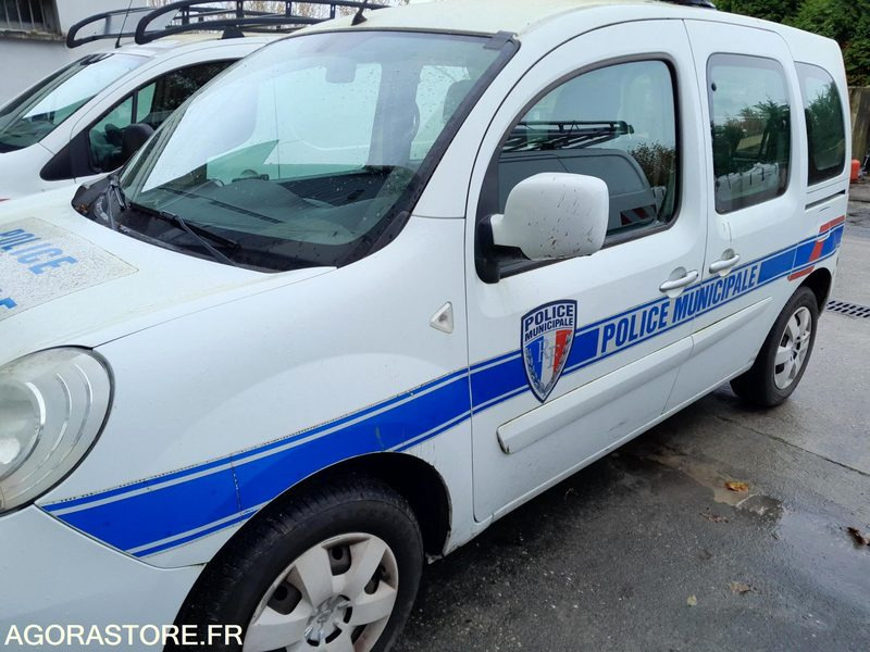 Voiture Renault Kangoo Expression dCi90, 2012 - 196968KM - Kleine bestelwagen: afbeelding 5 Voiture Renault Kangoo Expression dCi90, 2012 - 196968KM - Kleine bestelwagen: afbeelding 5