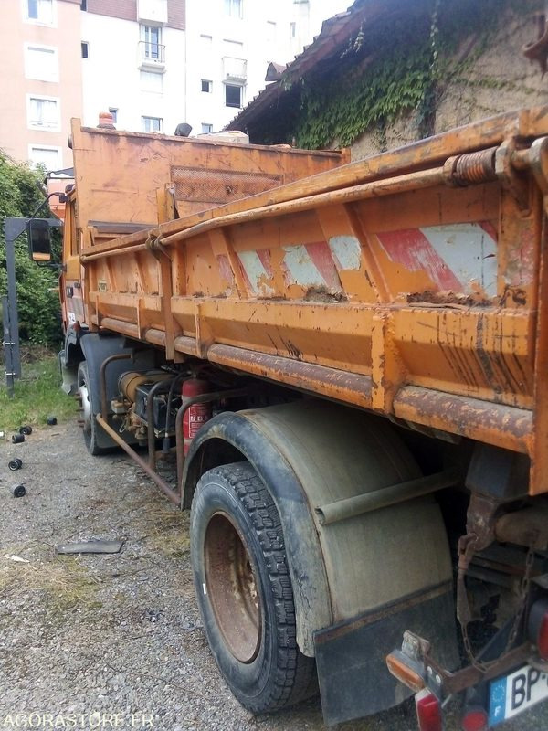 Camion Renault M150 12 T - Vrachtwagen: afbeelding 2 Camion Renault M150 12 T - Vrachtwagen: afbeelding 2