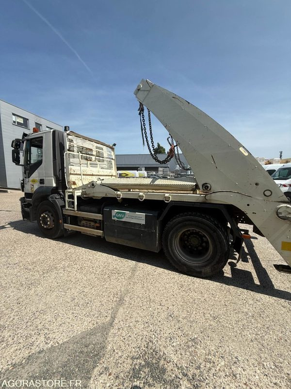 IVECO STRALIS MULTIBENNE 4x2 - 2015 / 60660KM - Vrachtwagen: afbeelding 3 IVECO STRALIS MULTIBENNE 4x2 - 2015 / 60660KM - Vrachtwagen: afbeelding 3