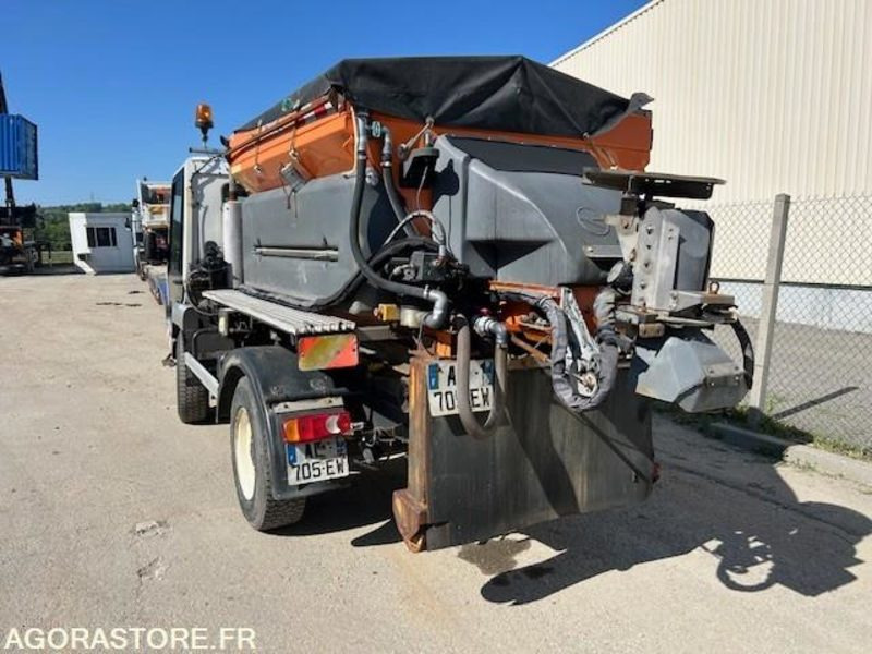 LINDNER UNITRAC 102C AMPLIROLL + LAME + SALEUSE 2008 5050 HEURES - Vrachtwagen: afbeelding 4 LINDNER UNITRAC 102C AMPLIROLL + LAME + SALEUSE 2008 5050 HEURES - Vrachtwagen: afbeelding 4