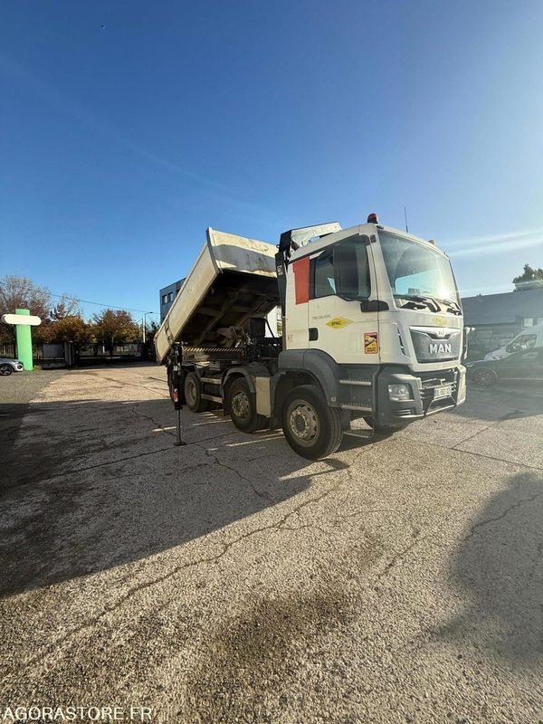 MAN 8x4 - 32-400 BiBenne grue - 11.2014 / 375000 KM - Vrachtwagen: afbeelding 4 MAN 8x4 - 32-400 BiBenne grue - 11.2014 / 375000 KM - Vrachtwagen: afbeelding 4