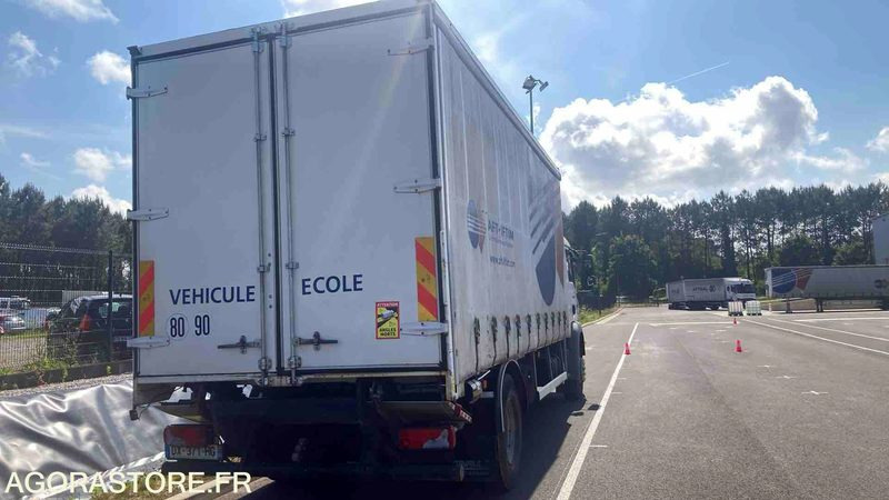 MAN TGM 18.240 - 2008 - 463785KMS - Vrachtwagen: afbeelding 3 MAN TGM 18.240 - 2008 - 463785KMS - Vrachtwagen: afbeelding 3