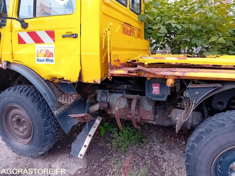 MERCEDES UNIMOG 5721-XK-68 - Vrachtwagen: afbeelding 4 MERCEDES UNIMOG 5721-XK-68 - Vrachtwagen: afbeelding 4