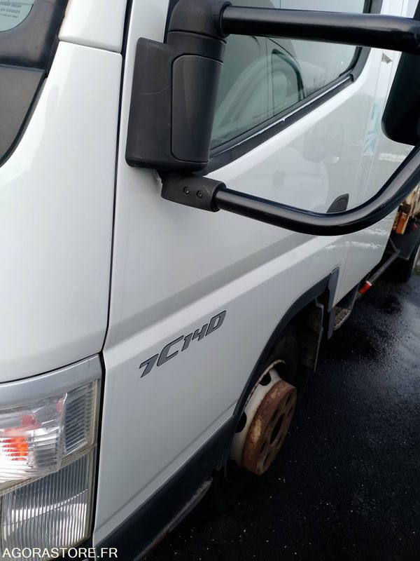 MITSUBISHI CANTER ( MOTEUR HS ) - Vrachtwagen: afbeelding 1 MITSUBISHI CANTER ( MOTEUR HS ) - Vrachtwagen: afbeelding 1