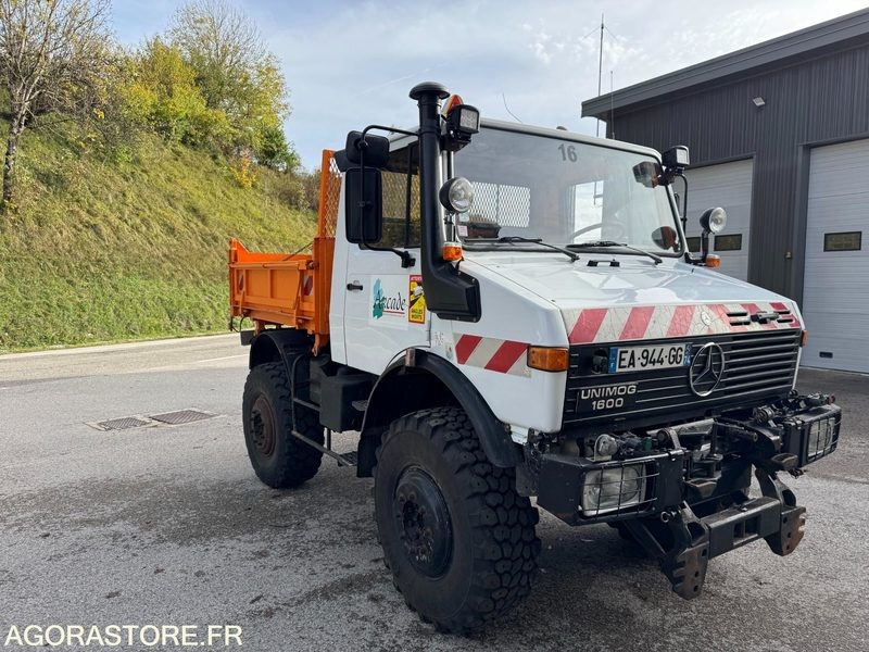 Mercedes Benz Unimog U1600 - 1992 - 64318kms CT OK - Vrachtwagen: afbeelding 2 Mercedes Benz Unimog U1600 - 1992 - 64318kms CT OK - Vrachtwagen: afbeelding 2