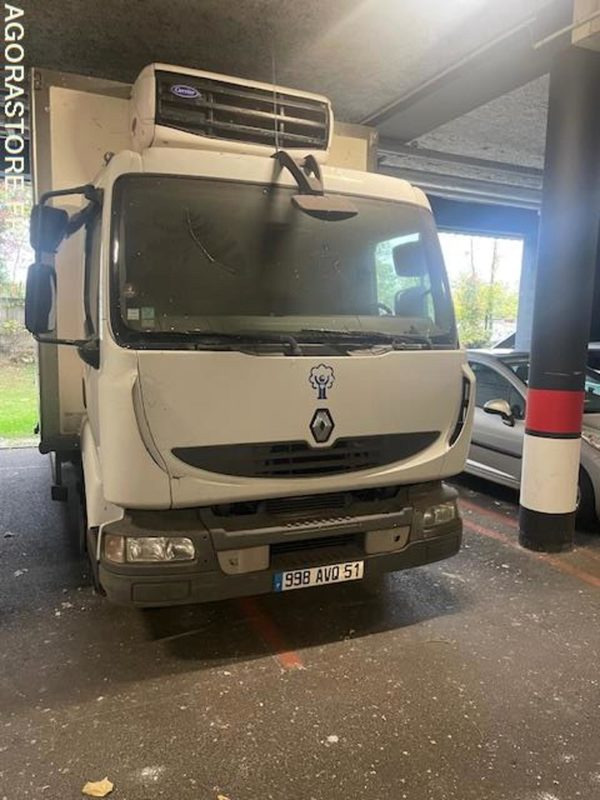 POID LOURD RENAULT MIDLUM - Vrachtwagen: afbeelding 2 POID LOURD RENAULT MIDLUM - Vrachtwagen: afbeelding 2