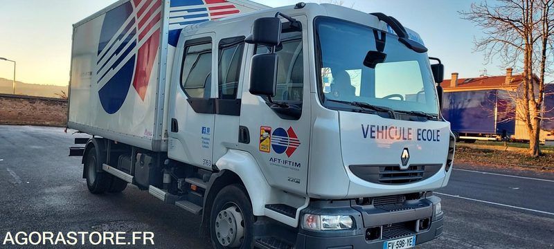 PORTEUR ROUTIER - MIDLUM 220-15 - 3763 - 190000 KMS - - Vrachtwagen: afbeelding 3 PORTEUR ROUTIER - MIDLUM 220-15 - 3763 - 190000 KMS - - Vrachtwagen: afbeelding 3
