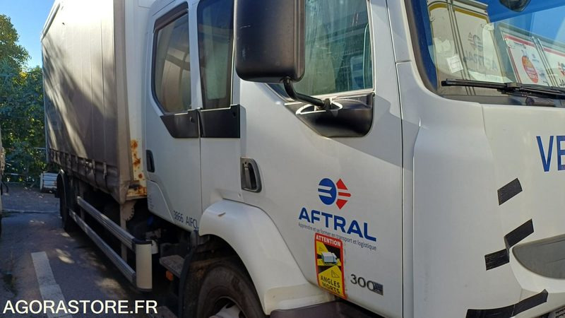 Porteur MIDLUM 290DXI - 2012 - 402501 kms (3866/CL-261-EP) - Vrachtwagen: afbeelding 2 Porteur MIDLUM 290DXI - 2012 - 402501 kms (3866/CL-261-EP) - Vrachtwagen: afbeelding 2