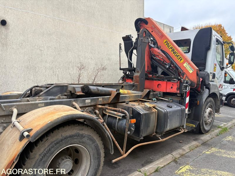 RENAULT KERAX - 2005 - 132420kms - Vrachtwagen: afbeelding 4 RENAULT KERAX - 2005 - 132420kms - Vrachtwagen: afbeelding 4