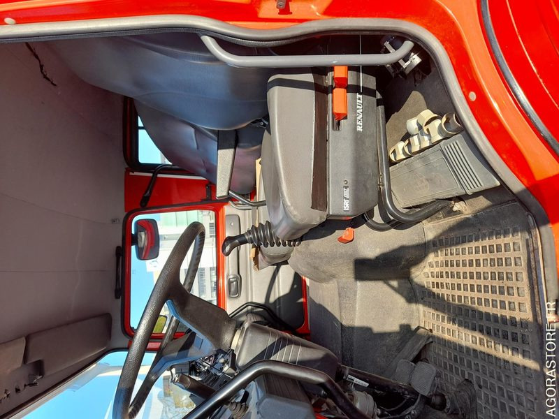 Renault Midliner M210 / GICAR (MECA 557) - Vrachtwagen: afbeelding 3 Renault Midliner M210 / GICAR (MECA 557) - Vrachtwagen: afbeelding 3