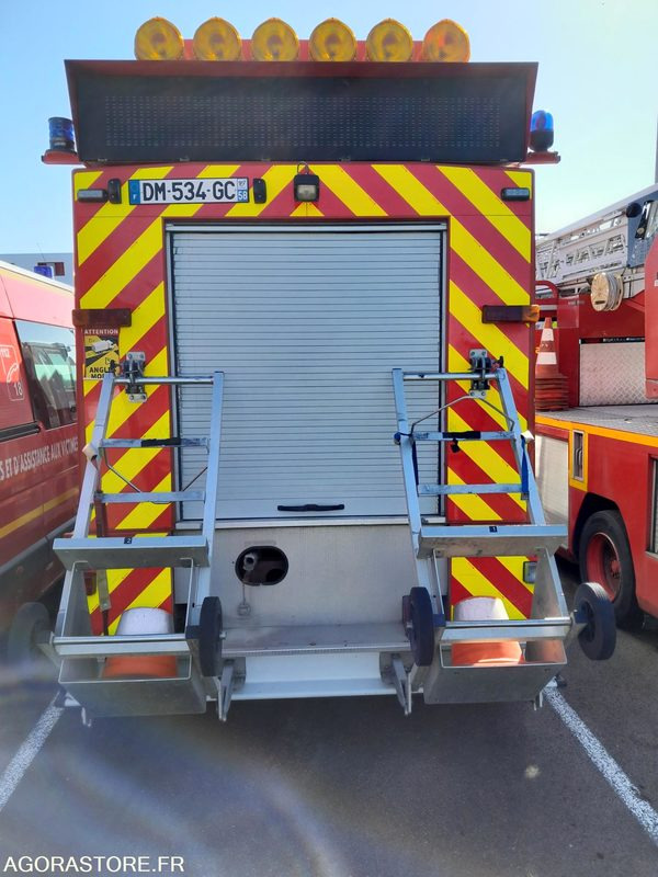 Renault VASP - 1997 - 118447kms - DM534GC - Vrachtwagen: afbeelding 2 Renault VASP - 1997 - 118447kms - DM534GC - Vrachtwagen: afbeelding 2