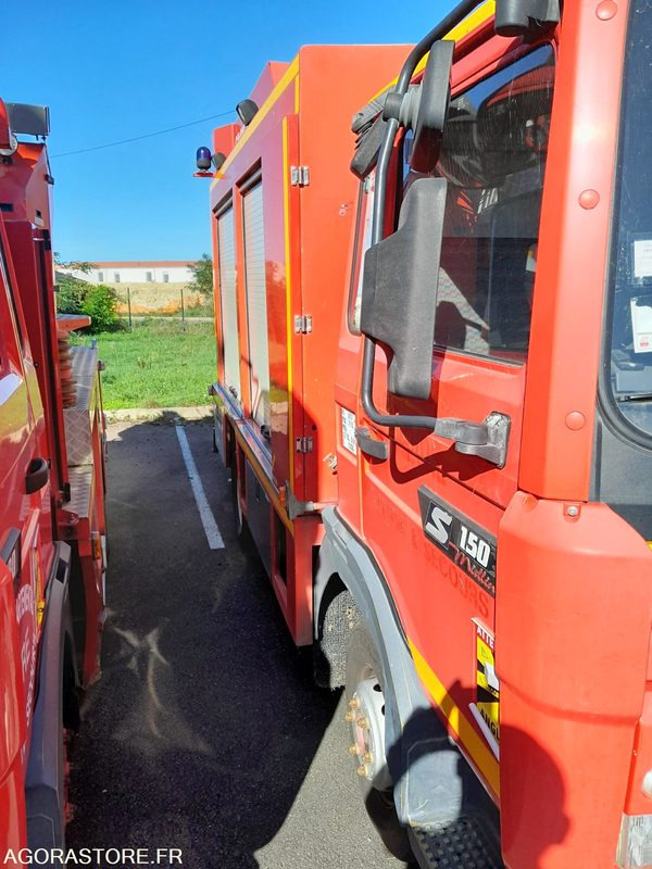 Renault VASP - 1997 - 118447kms - DM534GC - Vrachtwagen: afbeelding 3 Renault VASP - 1997 - 118447kms - DM534GC - Vrachtwagen: afbeelding 3