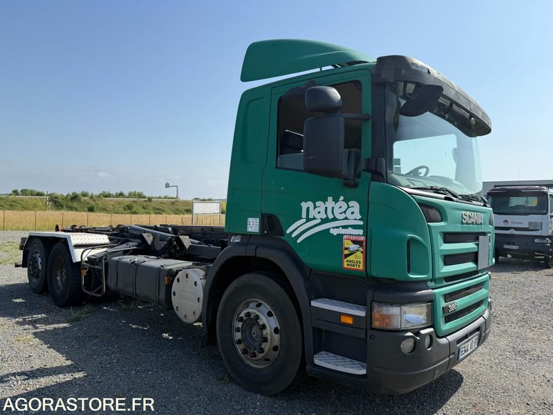 SCANIA P 380 - 2008 - 517 425km - Vrachtwagen: afbeelding 2 SCANIA P 380 - 2008 - 517 425km - Vrachtwagen: afbeelding 2