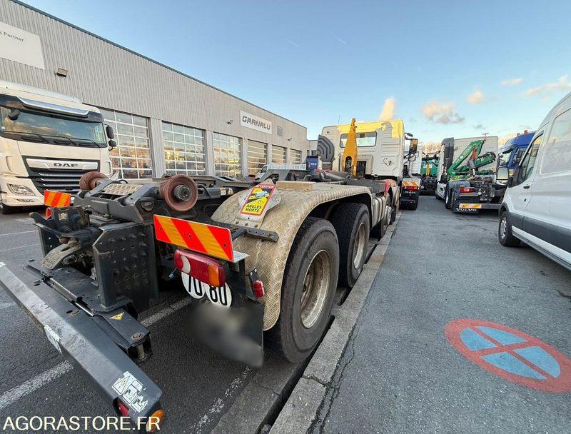 VOLVO FM12 380 - 2004 - 636 982 - Vrachtwagen: afbeelding 3 VOLVO FM12 380 - 2004 - 636 982 - Vrachtwagen: afbeelding 3