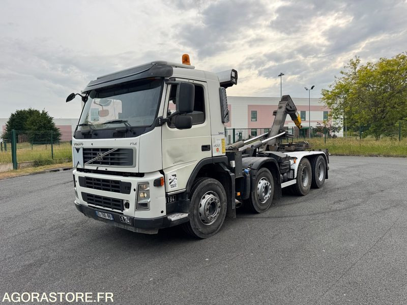 Volvo FM 400 8X4 ampliroll - 2009 - 763559KM - Vrachtwagen: afbeelding 1 Volvo FM 400 8X4 ampliroll - 2009 - 763559KM - Vrachtwagen: afbeelding 1