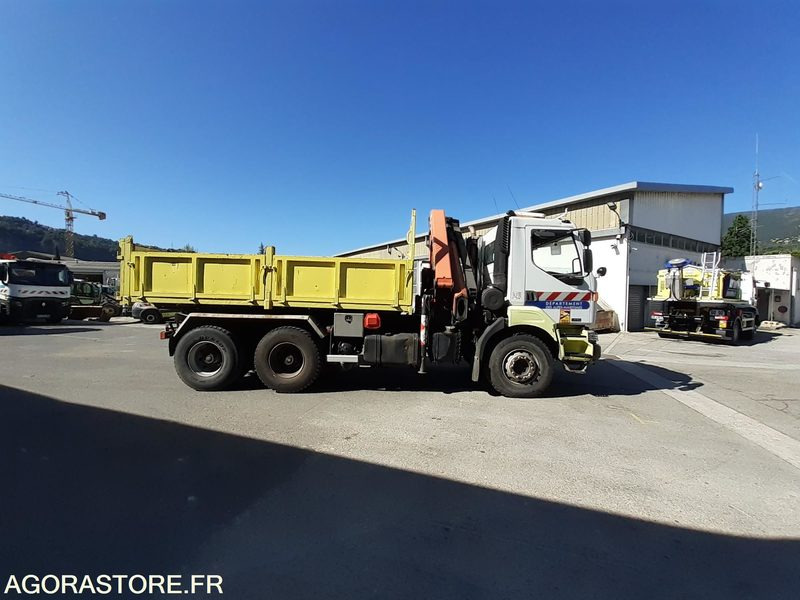 Camion Renault kerax 380 - 2001 - 278532 KM - Vrachtwagen: afbeelding 3 Camion Renault kerax 380 - 2001 - 278532 KM - Vrachtwagen: afbeelding 3