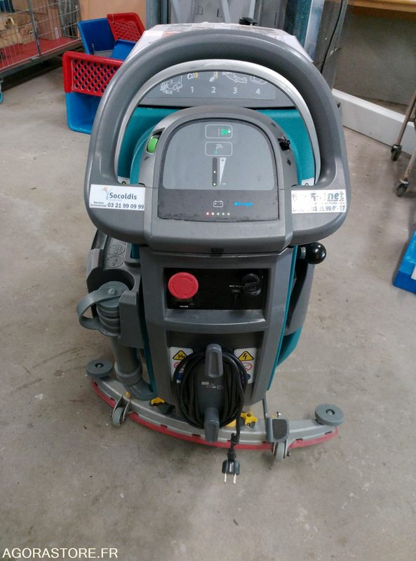 Auto laveuse TENNANT T300 - Schrobmachine: afbeelding 3 Auto laveuse TENNANT T300 - Schrobmachine: afbeelding 3