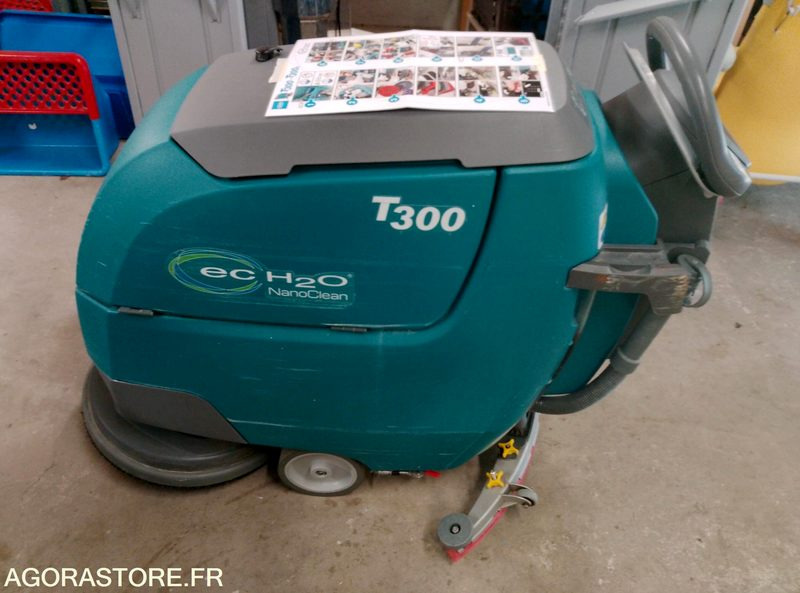 Auto laveuse TENNANT T300 - Schrobmachine: afbeelding 4 Auto laveuse TENNANT T300 - Schrobmachine: afbeelding 4