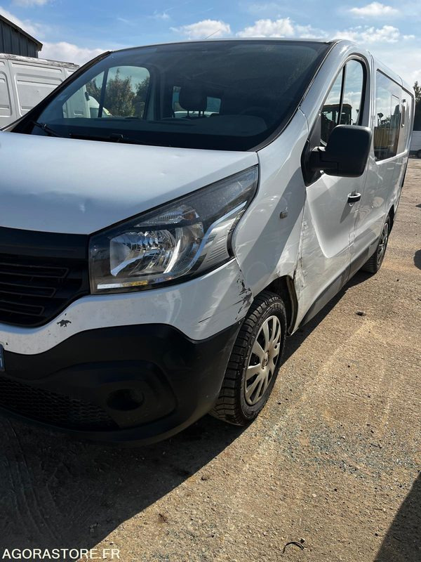 Renault trafic 1.6dci 6places 2019 291000km - Kleine bestelwagen: afbeelding 2 Renault trafic 1.6dci 6places 2019 291000km - Kleine bestelwagen: afbeelding 2