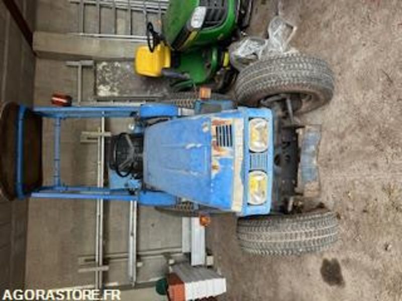 Tracteur iseki - Tractor: afbeelding 1 Tracteur iseki - Tractor: afbeelding 1