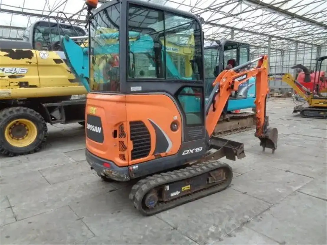 Doosan DX19 - Minigraafmachine: afbeelding 2 Doosan DX19 - Minigraafmachine: afbeelding 2