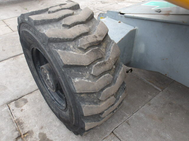 Haulotte HA16SPX 4WD - Knikarmhoogwerker: afbeelding 4 Haulotte HA16SPX 4WD - Knikarmhoogwerker: afbeelding 4