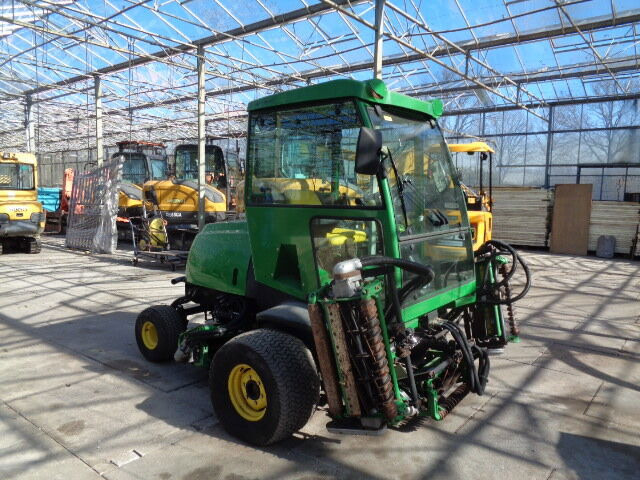 John Deere 3235C - Gazonmaaier: afbeelding 3 John Deere 3235C - Gazonmaaier: afbeelding 3