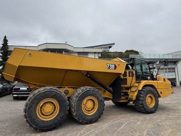 CAT 730 - Kiepwagen met knikbesturing: afbeelding 4 CAT 730 - Kiepwagen met knikbesturing: afbeelding 4