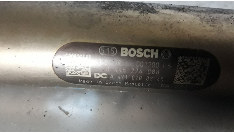 Bosch MB Actros MP4 - Brandstoffilter voor Vrachtwagen: afbeelding 4 Bosch MB Actros MP4 - Brandstoffilter voor Vrachtwagen: afbeelding 4