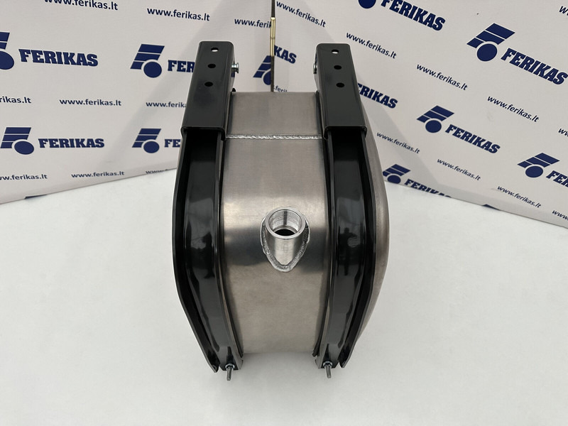 Hydraulic oil aluminum tank 65L - Hydrauliektank voor Vrachtwagen: afbeelding 4 Hydraulic oil aluminum tank 65L - Hydrauliektank voor Vrachtwagen: afbeelding 4