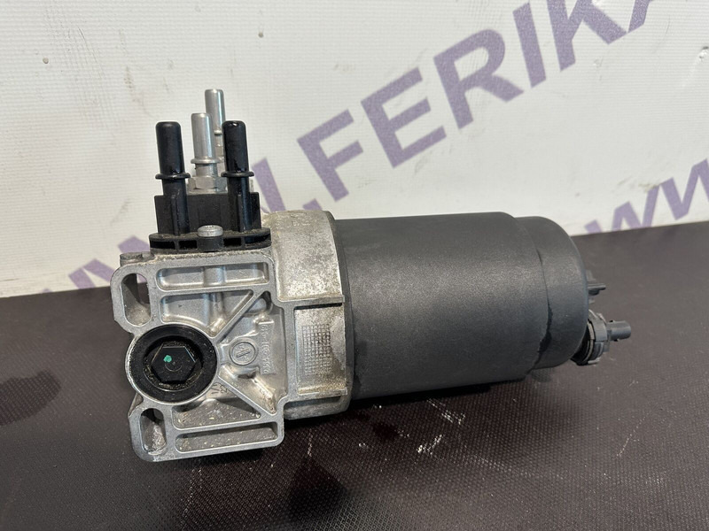 MAN fuel filter housing - Brandstoffilter voor Vrachtwagen: afbeelding 2 MAN fuel filter housing - Brandstoffilter voor Vrachtwagen: afbeelding 2