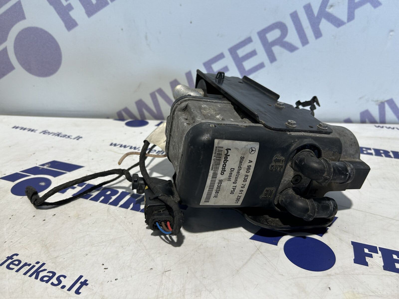 Mercedes-Benz 3.8kW - Verwarming/ Ventilatie voor Vrachtwagen: afbeelding 1 Mercedes-Benz 3.8kW - Verwarming/ Ventilatie voor Vrachtwagen: afbeelding 1