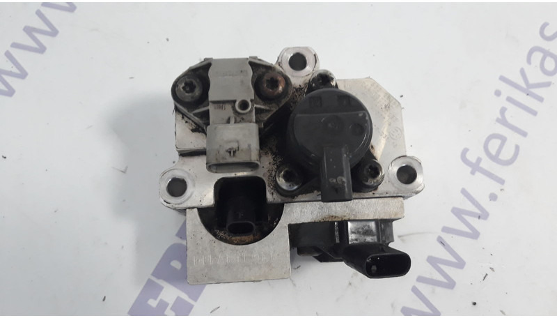 Mercedes-Benz Actros MP4 - Brandstofpomp voor Vrachtwagen: afbeelding 1 Mercedes-Benz Actros MP4 - Brandstofpomp voor Vrachtwagen: afbeelding 1