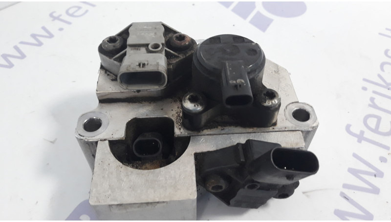 Mercedes-Benz Actros MP4 - Brandstofpomp voor Vrachtwagen: afbeelding 3 Mercedes-Benz Actros MP4 - Brandstofpomp voor Vrachtwagen: afbeelding 3