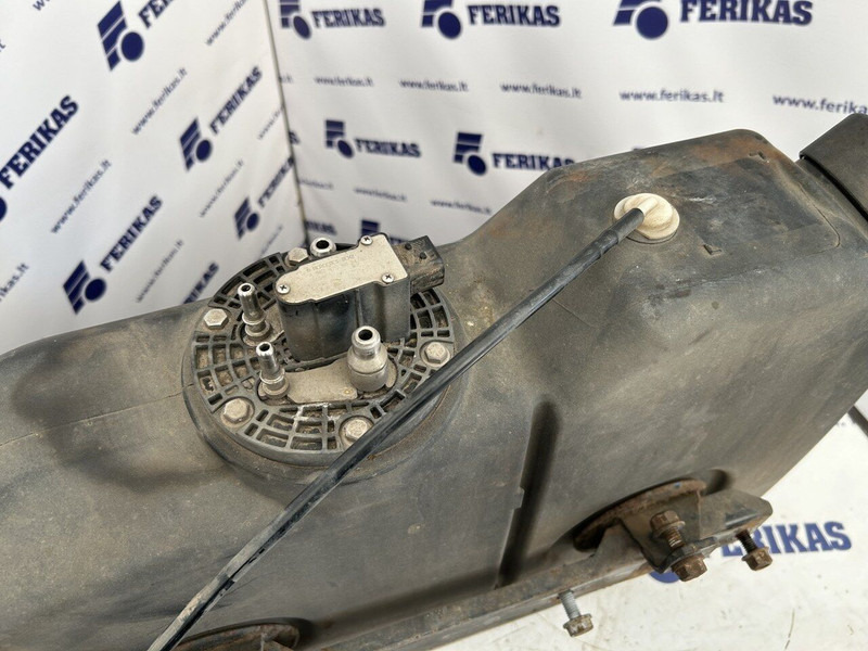 Mercedes-Benz Atego - Geluiddemper/ Uitlaatsysteem voor Vrachtwagen: afbeelding 3 Mercedes-Benz Atego - Geluiddemper/ Uitlaatsysteem voor Vrachtwagen: afbeelding 3