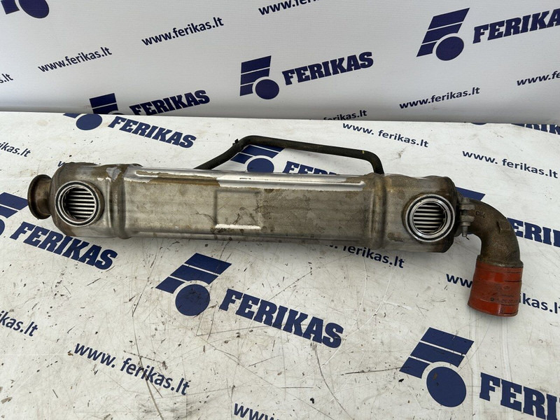 Mercedes-Benz EGR cooler - Geluiddemper/ Uitlaatsysteem voor Vrachtwagen: afbeelding 2 Mercedes-Benz EGR cooler - Geluiddemper/ Uitlaatsysteem voor Vrachtwagen: afbeelding 2