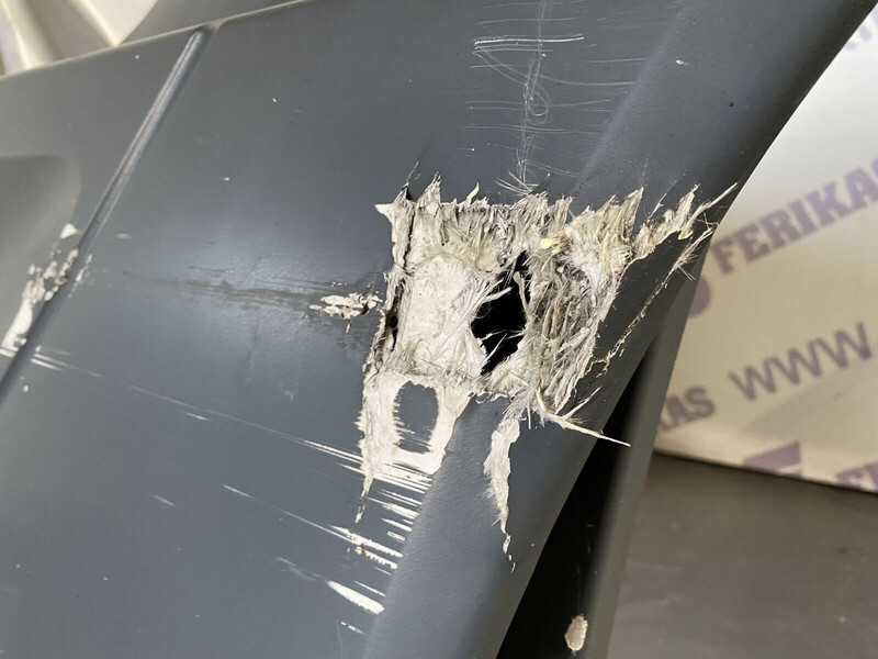 Mercedes-Benz actros MP4 - Aerokit/ Spoiler voor Vrachtwagen: afbeelding 4 Mercedes-Benz actros MP4 - Aerokit/ Spoiler voor Vrachtwagen: afbeelding 4