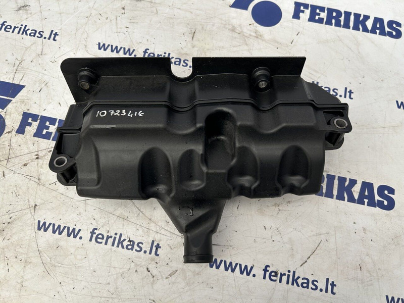 Mercedes-Benz air compressor resonator - Luchtinlaatsysteem voor Vrachtwagen: afbeelding 2 Mercedes-Benz air compressor resonator - Luchtinlaatsysteem voor Vrachtwagen: afbeelding 2