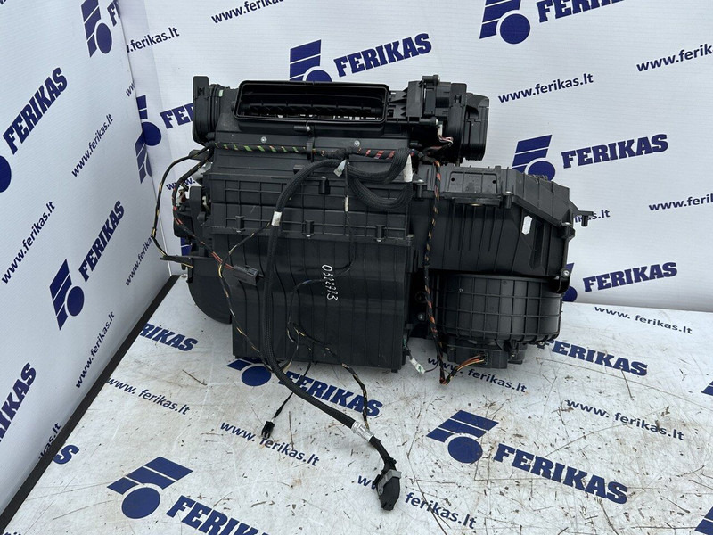 Mercedes-Benz air conditionioning heater system - Verwarming/ Ventilatie voor Vrachtwagen: afbeelding 2 Mercedes-Benz air conditionioning heater system - Verwarming/ Ventilatie voor Vrachtwagen: afbeelding 2