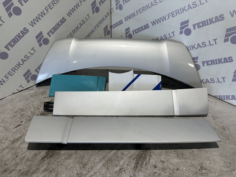 Mercedes-Benz cabin spoilers set - Aerokit/ Spoiler voor Vrachtwagen: afbeelding 1 Mercedes-Benz cabin spoilers set - Aerokit/ Spoiler voor Vrachtwagen: afbeelding 1