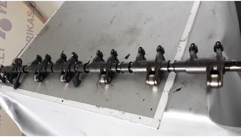 Mercedes-Benz exhaust rocker shaft - Nokkenas voor Vrachtwagen: afbeelding 4 Mercedes-Benz exhaust rocker shaft - Nokkenas voor Vrachtwagen: afbeelding 4