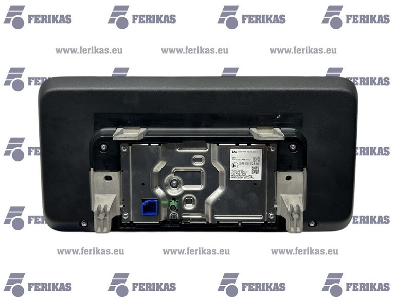 Mercedes-Benz instrumental cluster, dashboard - Instrumentenpaneel voor Vrachtwagen: afbeelding 2 Mercedes-Benz instrumental cluster, dashboard - Instrumentenpaneel voor Vrachtwagen: afbeelding 2